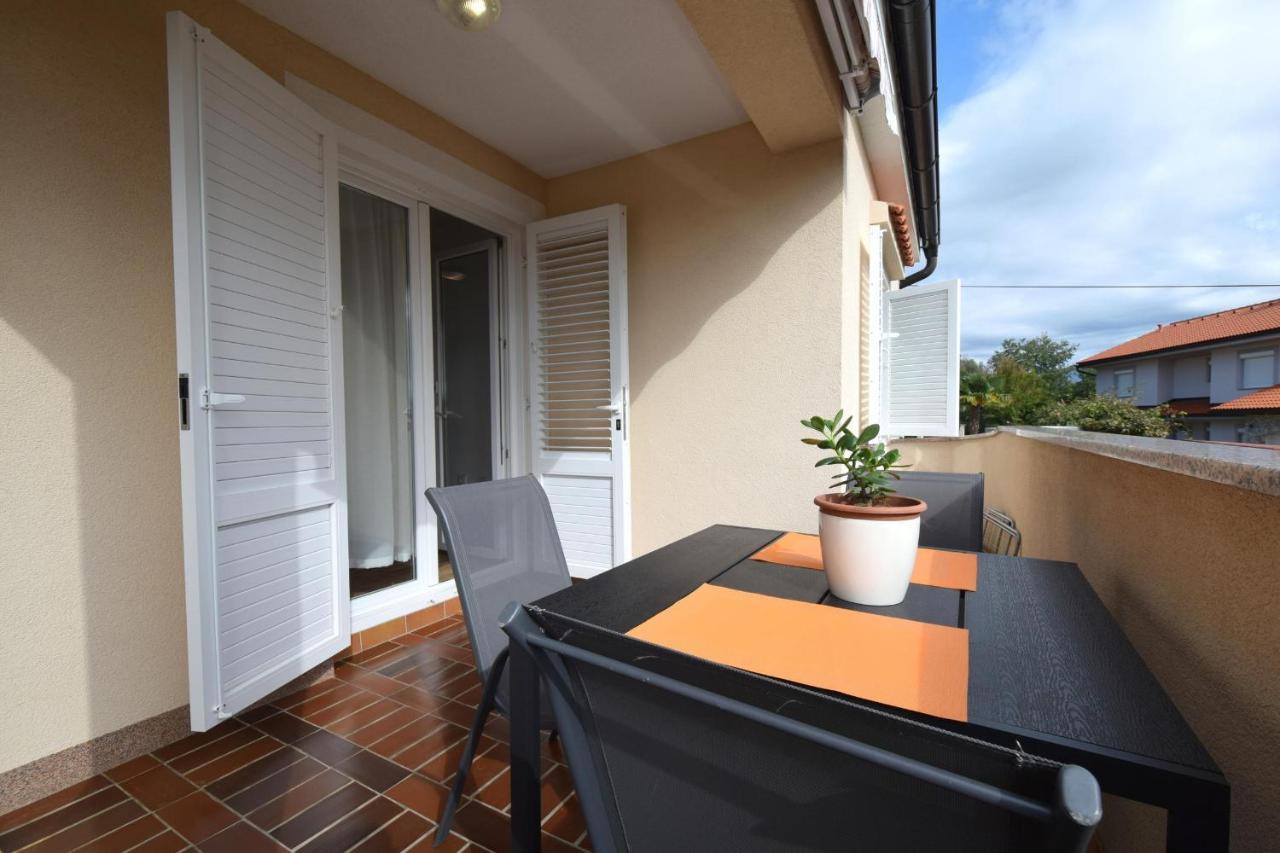 Apartments Julia Čižići المظهر الخارجي الصورة
